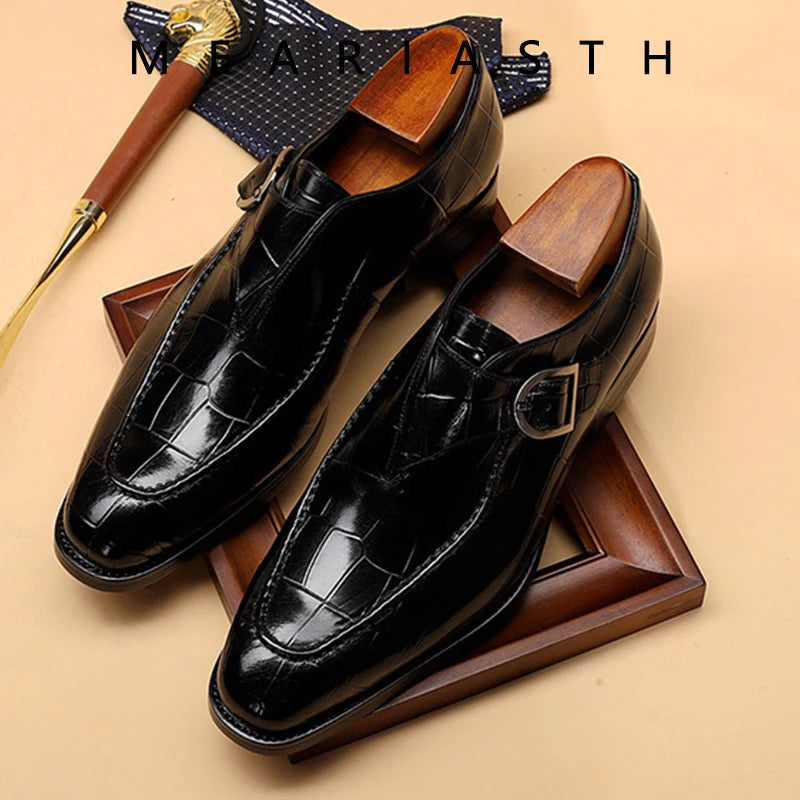 2024 Retro Men Formal Shoes Slip on Men Casual Loafers Brand Moccasin Buckle Brogue Business Formal Men Shoes Spring New Style