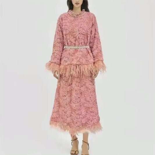 High-end quality lace dress with feathers