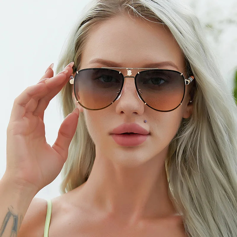 2024 New Arrival Men's Luxury Retro Stripe Style Sunglasses Women Brand Design Double Beam Cool Driving Sun Glasses Oculos Gafas