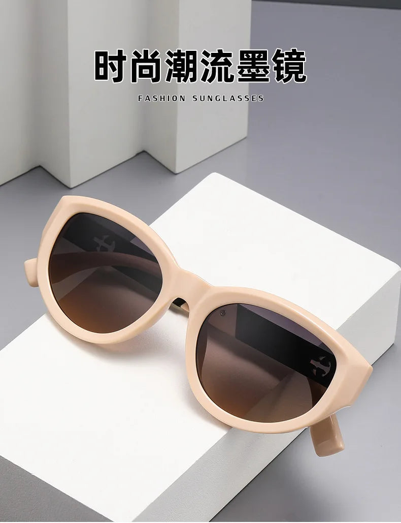 New Fashion Cat Eye Sunglasses Women Men Trendy Cool Sun Glasses Ladies Street Shot Retro Premium Eyewears Gafas De Sol UV400