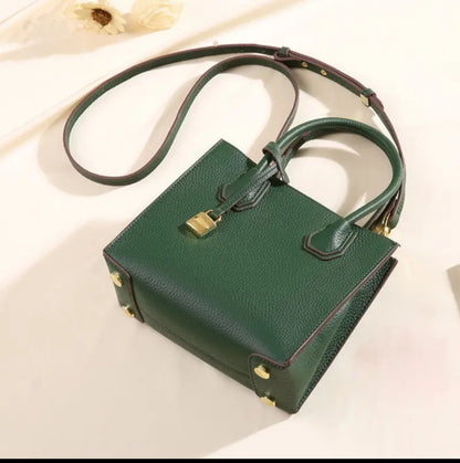 High-end genuine leather vintage ladies handbag